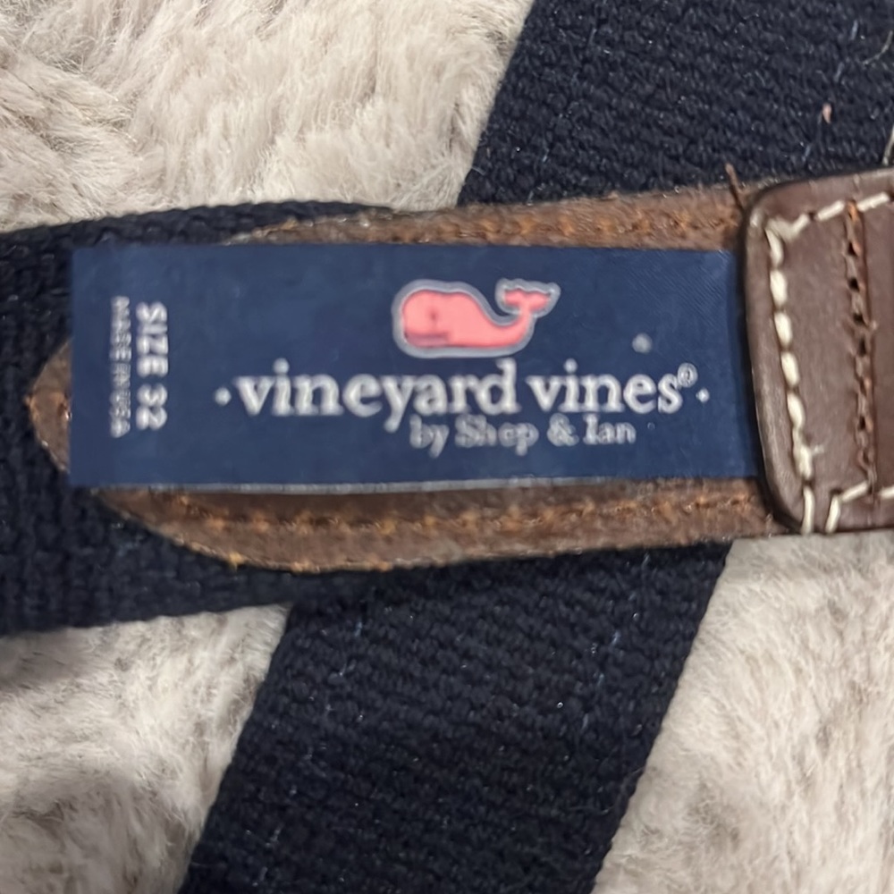 Vineyard Vines Belt - Picture 2 of 3